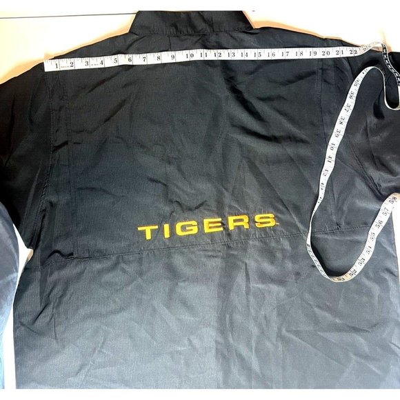 Mizzou Tigers Men's Omni-Shade Button Down Shirt - Size XL - $40.00 - Picture 6 of 12